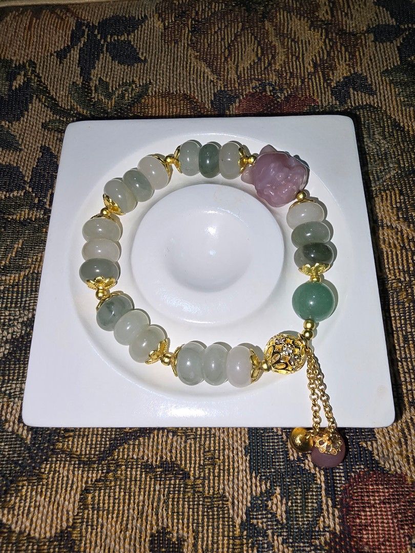 Jade abacus shape bracelet with nine tailed fox charm (Category: Bracelets) located in Santa Rosa. Submitted by crystal1.0 (Listing ID 1463491205, Image 2). Description: 16cm wrist size..