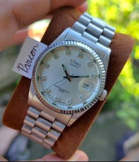 (Category: ) located in . Submitted by preserve_timepieces (Listing ID 1463428965, Image 1). Description: .