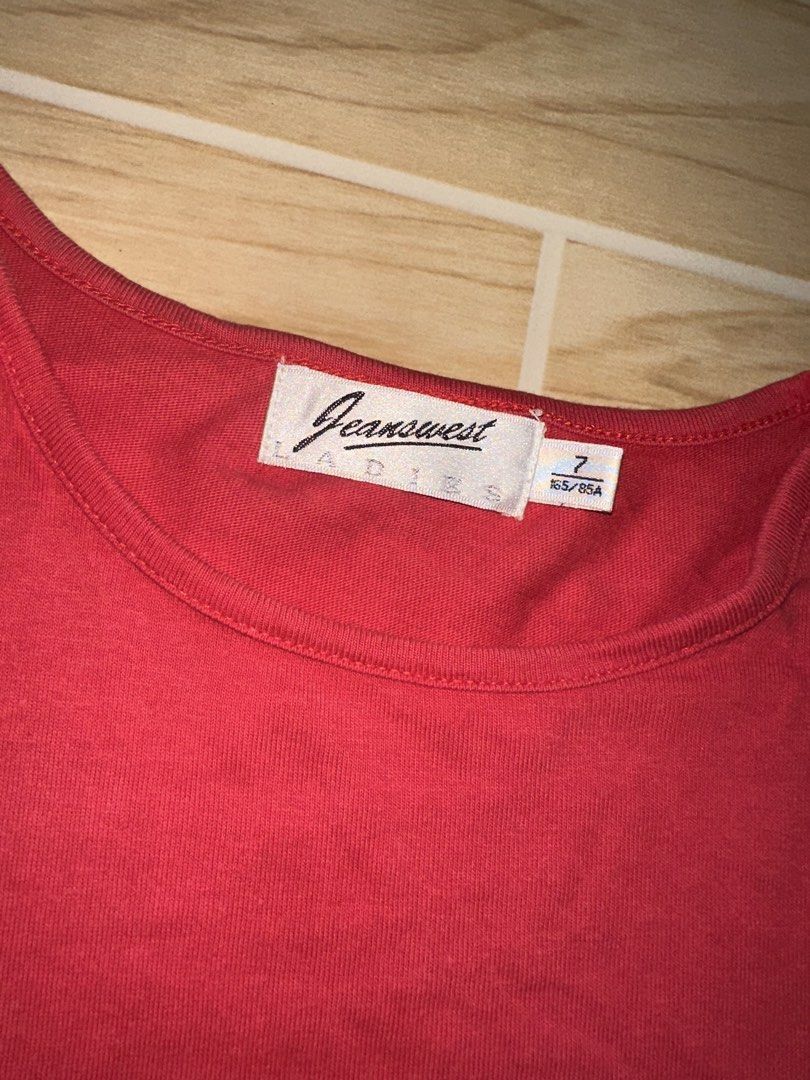 jeanswest top (Category: Shirts) located in Caloocan City. Submitted by pureowl.7f649e (Listing ID 1463471838, Image 2). Description: .