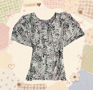 (Category: ) located in . Submitted by lunabelle.thrifts (Listing ID 1463486247, Image 1). Description: .