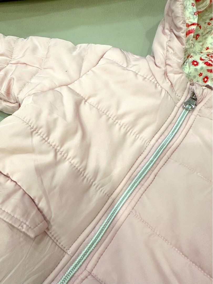 Jessica Simpson Pink Puffer Jacket with Floral Lining (Category: Babies & Kids Fashion) located in Quezon City. Submitted by crslph (Listing ID 1463391901, Image 3). Description: - Cute pink puffer jacket from Jessica Simpson - Size: 18 months - Adorable floral print lining inside hood and body - Zipper closure - Two front pockets - Keeps your little one warm and stylish for spring, autumn or winter .