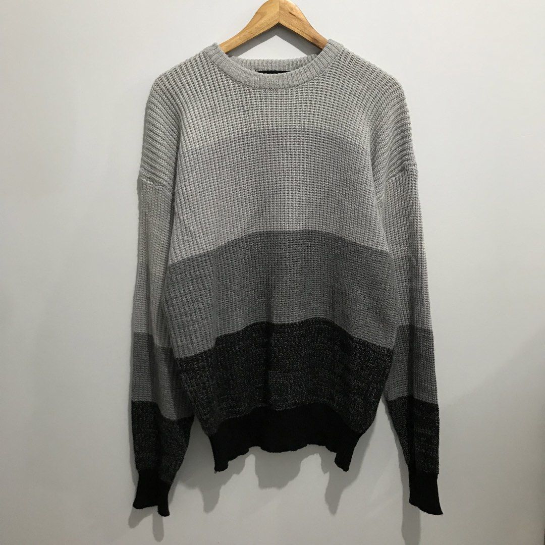 JON1E Knit Multicolor Stiped Sweater (Category: Coats, Jackets and Outerwear) located in Cavite. Submitted by tanya.valentin (Listing ID 1463509276, Image 2). Description: - 27x30.