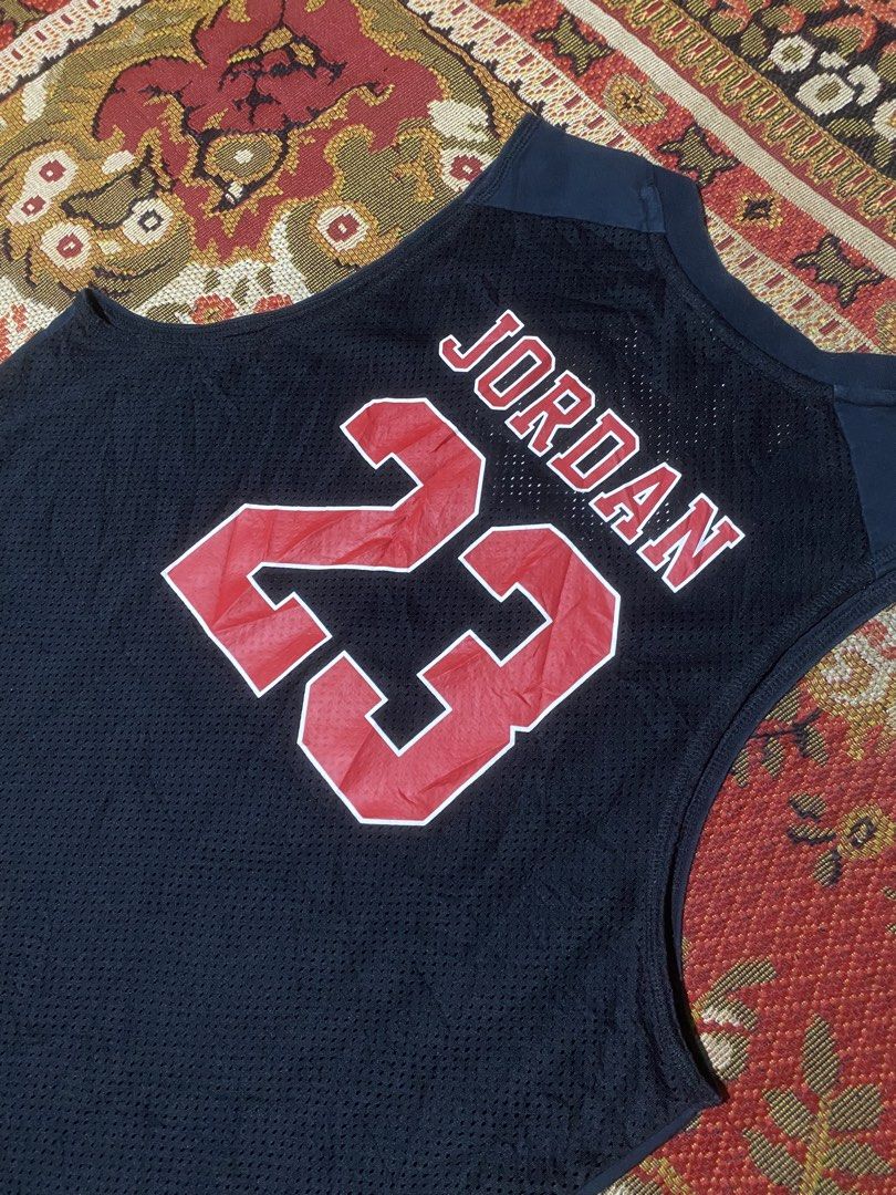 Jordan (Category: Tshirts & Polo Shirts ) located in Lupi. Submitted by shanchalant (Listing ID 1463477505, Image 3). Description: Jordan Xl on tags Dimes L28 W19.5 Excellent condition 9.5/10 color rates No issue .