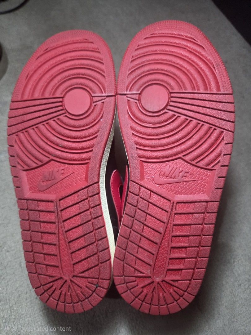 Jordan 1 (black/red) (Category: Shoe inserts) located in Quezon City. Submitted by selling4acause (Listing ID 1463480674, Image 3). Description: .