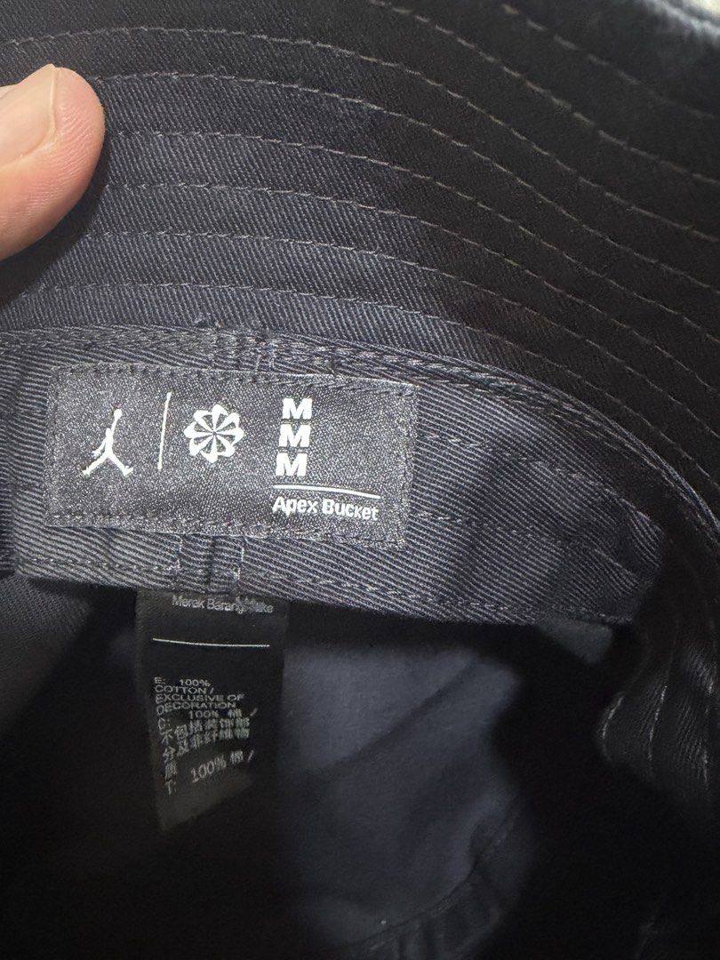 Jordan apex bucket hat (Category: Caps & Hats) located in Pinamalayan. Submitted by danilotubero08 (Listing ID 1463414793, Image 3). Description: Brand new Jordan Apex bucket hat available size medium and large below srp sale price.