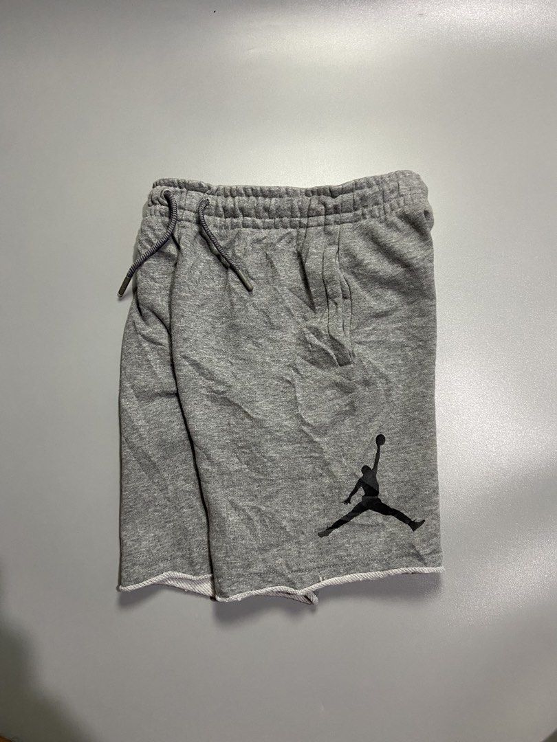 Jordan jumpman 6yrs-7yrd old (Category: Babies & Kids Fashion) located in Ajuy. Submitted by a.t.finds (Listing ID 1463484228, Image 1). Description: 6-7 years old Excellent condition No issue .