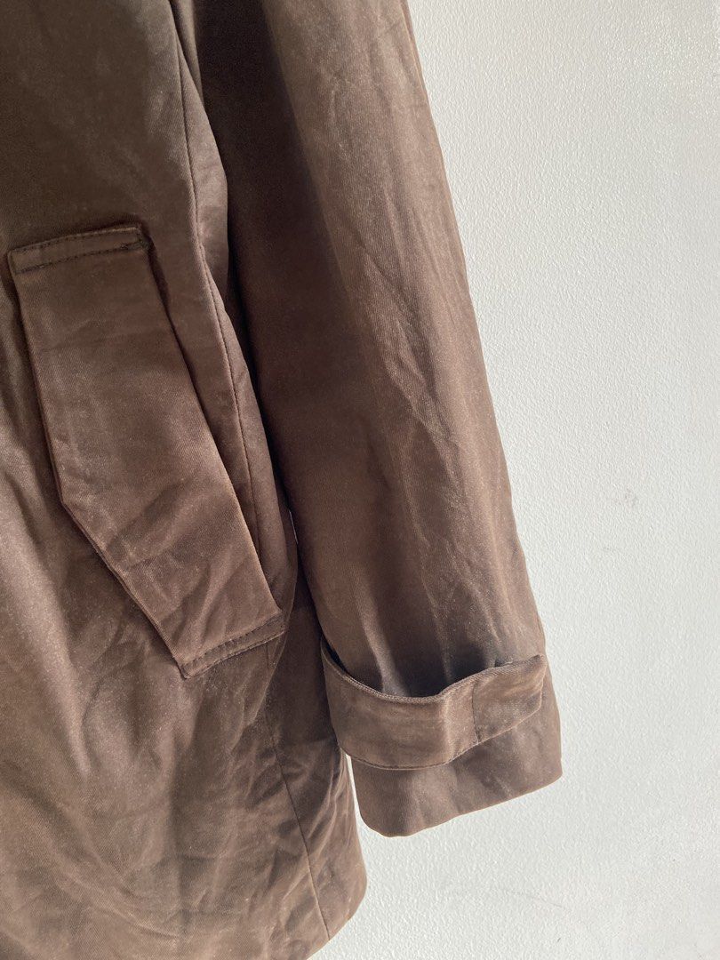 JUNMEN Trench Coat Jacket Collar (Category: Coats, Jackets and Outerwear) located in Angeles City. Submitted by eriellynnthrifts (Listing ID 1463453041, Image 2). Description: 22x30 L on tag Good Condition. See photo for details 410 Angeles City Pampanga.