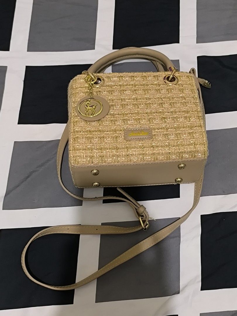 Tweed Crossbody Bag with Deer Charm (Category: Cross-body Bags) located in General Santos City (Dadiangas). Submitted by animoya (Listing ID 1463481844, Image 1). Description: .