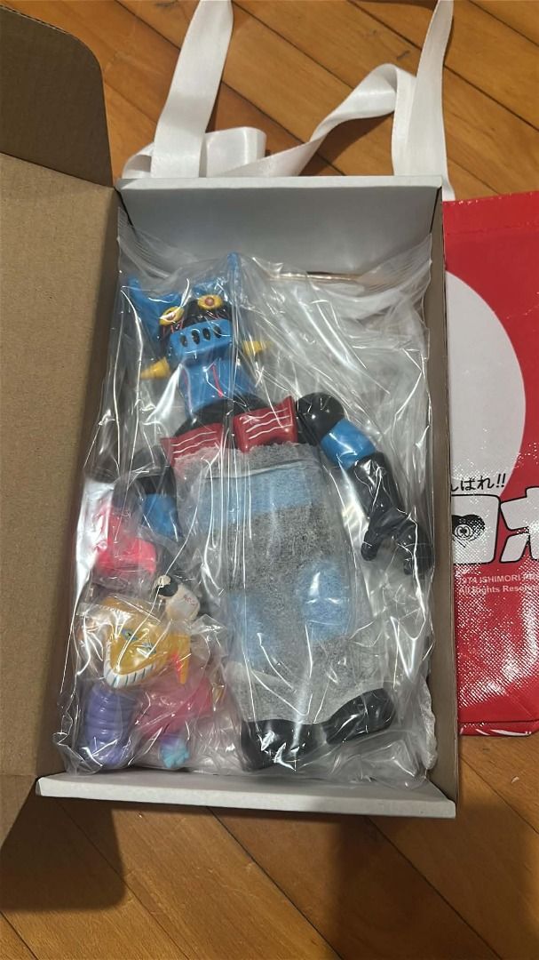 KAIJU ONE x DEHARA Mazinger Z (Blue Version) Sofubi (Category: Figurines & Statues) located in Bulacan. Submitted by sofubiman08 (Listing ID 1463360049, Image 3). Description: - KAIJU ONE x DEHARA Sofubi "Lottery" - Mazinger Z Dehara - complete with box packaging.