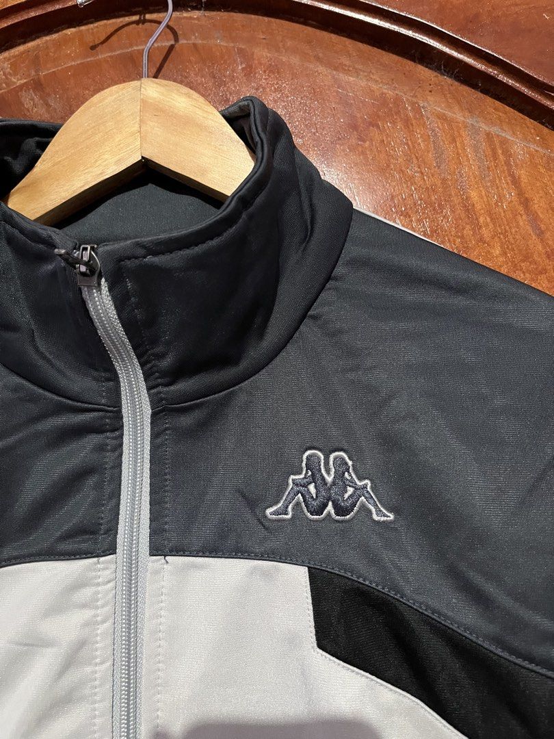 Kappa jacket (Category: Coats, Jackets and Outerwear) located in Tumauini. Submitted by jomerthrift (Listing ID 1463511164, Image 2). Description: Dimes: 21.5x27 Color rate: 10/10 Asnew No issue.