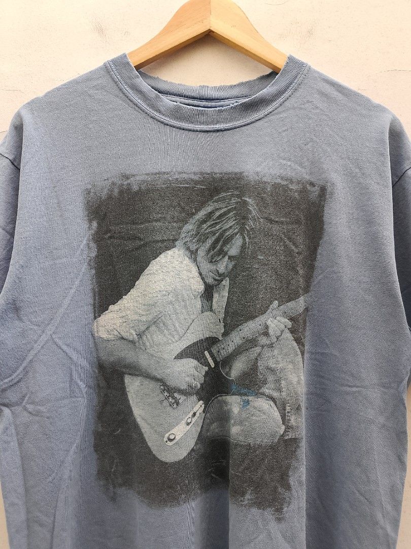 Keith Urban 2004 Tour (Category: Tshirts & Polo Shirts ) located in Subic. Submitted by stealo (Listing ID 1463388332, Image 2). Description: Keith Urban 2004 Tour Medium (20/27.5) Good 300 J&T Gcash Olongapo City.