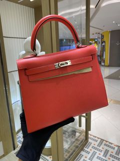 （分類：）位於 。 由 divawatch 提交（商品編號 1463450963，圖片 1）。簡介： 。