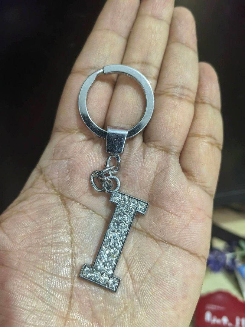 Keychain - "I" Metal Rhinestone (Category: Charms) located in Cebu City. Submitted by dudes_villanueva (Listing ID 1463358413, Image 2). Description: Keychain - "I" Metal Rhinestone 📌 In excellent condition.