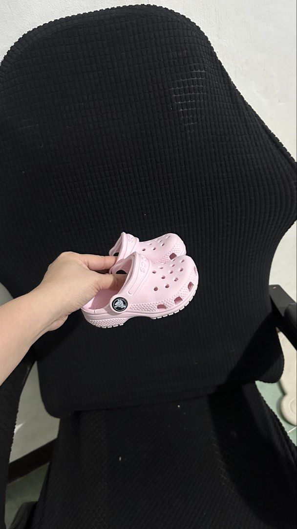 Kids Pink Crocs Size 5 (Category: Babies & Kids Fashion) located in Manila. Submitted by justinemai71690 (Listing ID 1463528692, Image 3). Description: - Super cute pink Crocs - Size 5 - Easy slip-on and off - Perfect for beach or playground - Great for everyday wear - Your child will love them!.