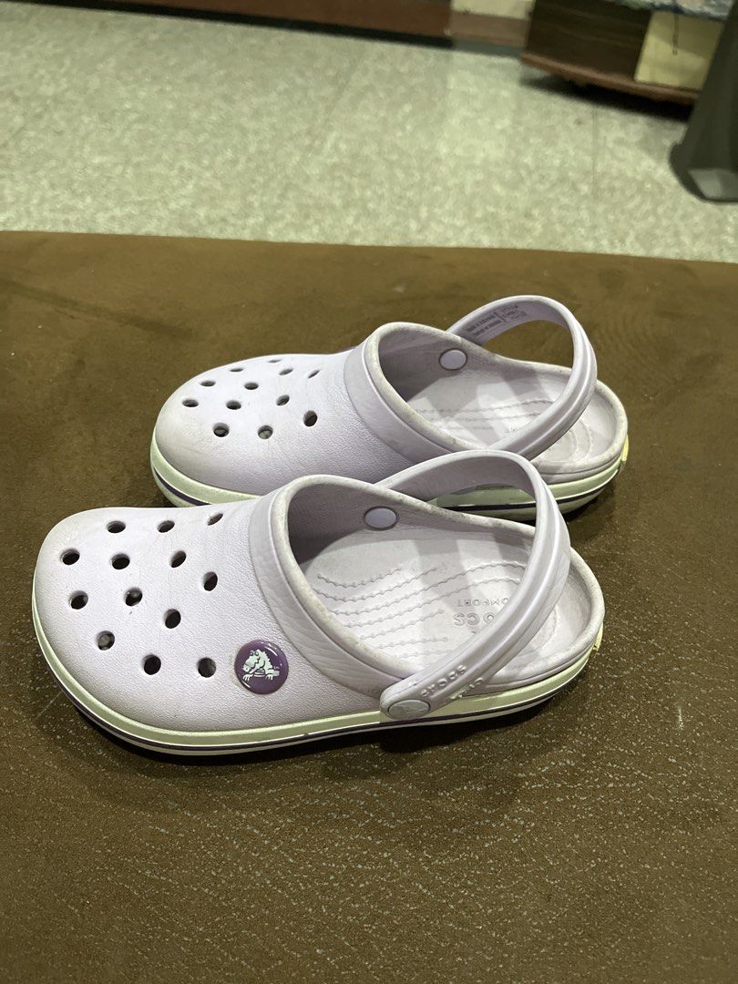 Kids' Purple Crocs Size 11 (Category: Babies & Kids Fashion) located in Carmona. Submitted by abimeng08 (Listing ID 1463475077, Image 1). Description: - Kids' Purple Crocs - Size 11 - Easy slip-on and off - Strap can be worn up or down - Minor scuffs on white soles from normal wear - Plenty of life left!.