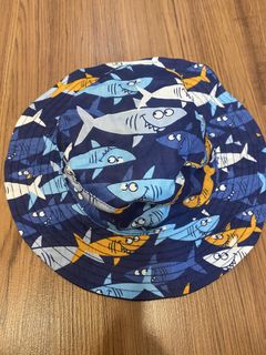 (Category: ) located in . Submitted by mycloset.fashion (Listing ID 1463377345, Image 1). Description: .