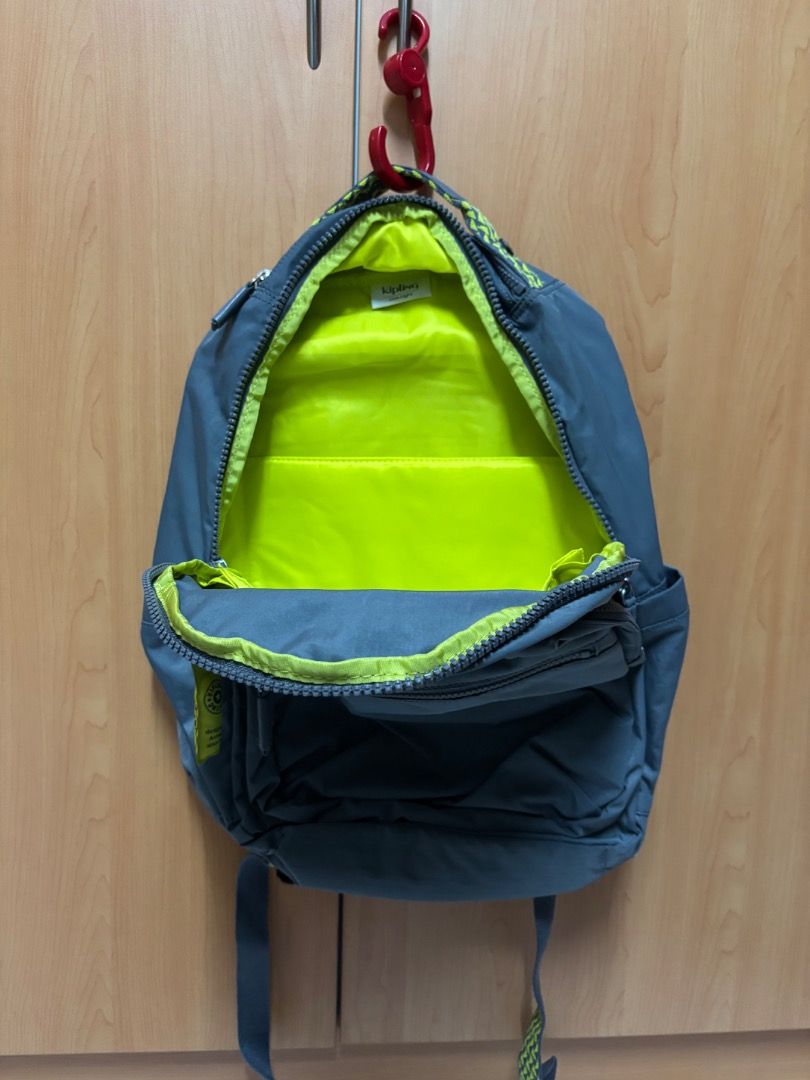 Kipling backpack (Category: Backpacks) located in Singapore. Submitted by ma23456 (Listing ID 1463530967, Image 3). Description: Used only once. Self collect. Light weight .
