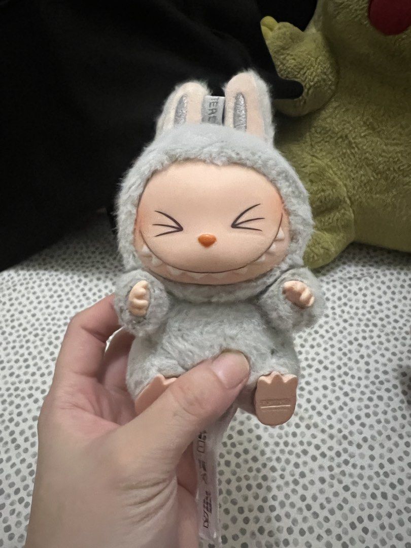 Labubu Have A Seat Hehe (Category: Designer & Blind Box Toys) located in Quezon City. Submitted by crystynsya_ (Listing ID 1463343129, Image 1). Description: PAYO 450.