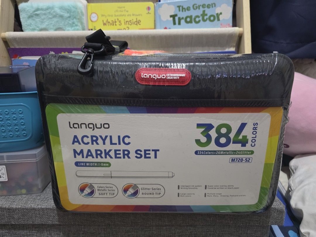 Languo Acrylic Markers with Bag 384pcs (Category: Art & Prints) located in Mandaluyong City. Submitted by kendykeyn (Listing ID 1463489588, Image 1). Description: Sealed and brand new. Lay-away/installment payment is accepted 🥰.
