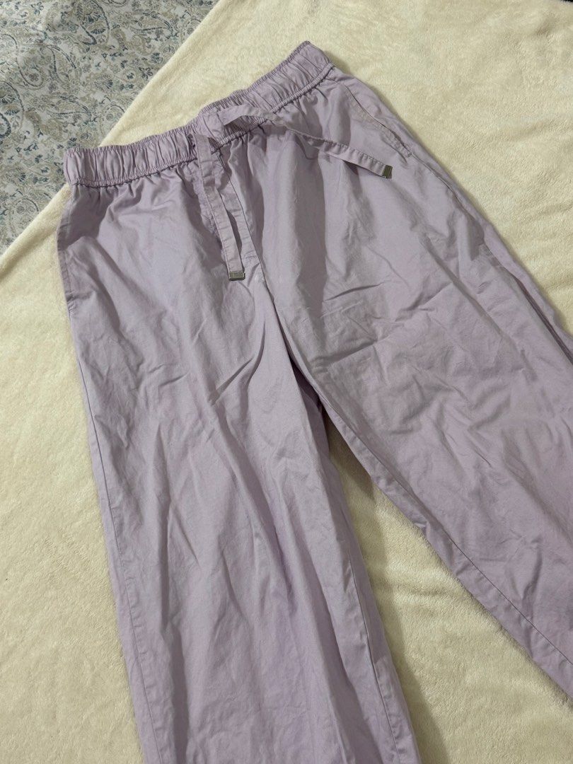 Lavender Pants from Zara (Category: Other Bottoms) located in Bagac. Submitted by danicruz_ (Listing ID 1463491481, Image 2). Description: - Lavender pants from Zara - Size Extra Small to Small - Slightly Used.