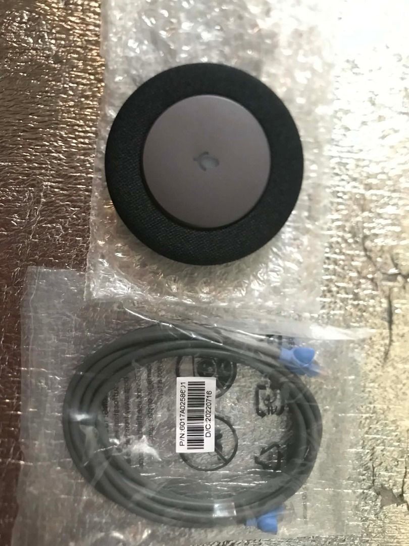LENOVO GOOGLE MEET SERIES ONE MIC POD (Category: Other Audio Equipment) located in Cebu City. Submitted by vannix (Listing ID 1463485794, Image 2). Description: FOR SALE: Lenovo Google Meet Series One Mic Pod GIV20c - Brand New (Open Box) For sale is a Genuine Lenovo Google Meet Series One Mic Pod. Model: GIV20c | Designed by Google This is the official tabletop extension mic for Google Meet Series One Medium & Large Room Kits. Not a standalone B