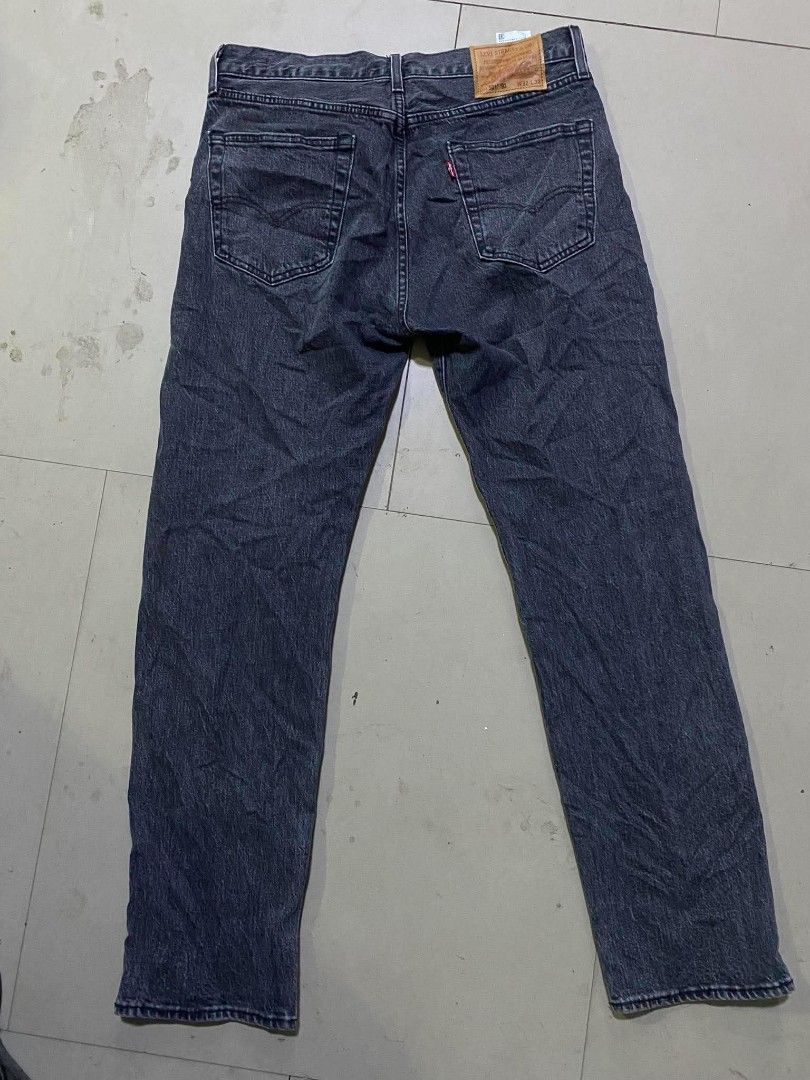 Levi's 501'93 jeans (Category: Jeans) located in Alburquerque. Submitted by ayrelieonlineshop (Listing ID 1463511200, Image 3). Description: Rubber patch button fly Size 32x32 Dimensions W-34 L-42 hem 8 Very good condition Location liloan Cebu.