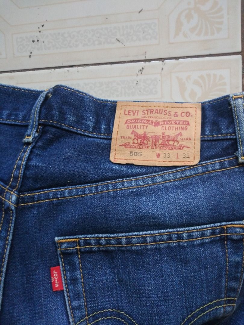 Levis 505 Jean 32.5 actual (Category: Jeans) located in Pasay City. Submitted by denimdude.ph (Listing ID 1463395601, Image 3). Description: altered length.