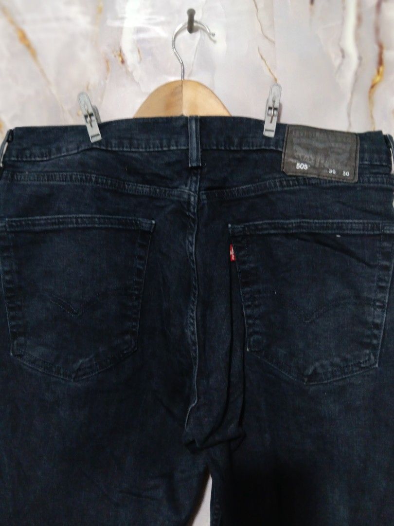 LEVIS 505 SIZE W35 L40 (Category: Jeans) located in General Mariano Alvarez. Submitted by adonid (Listing ID 1463354839, Image 3). Description: LEVIS 505 SIZE W35 L40 SIGN OF USAGE LOC. GMA CAVITE PHP 700.