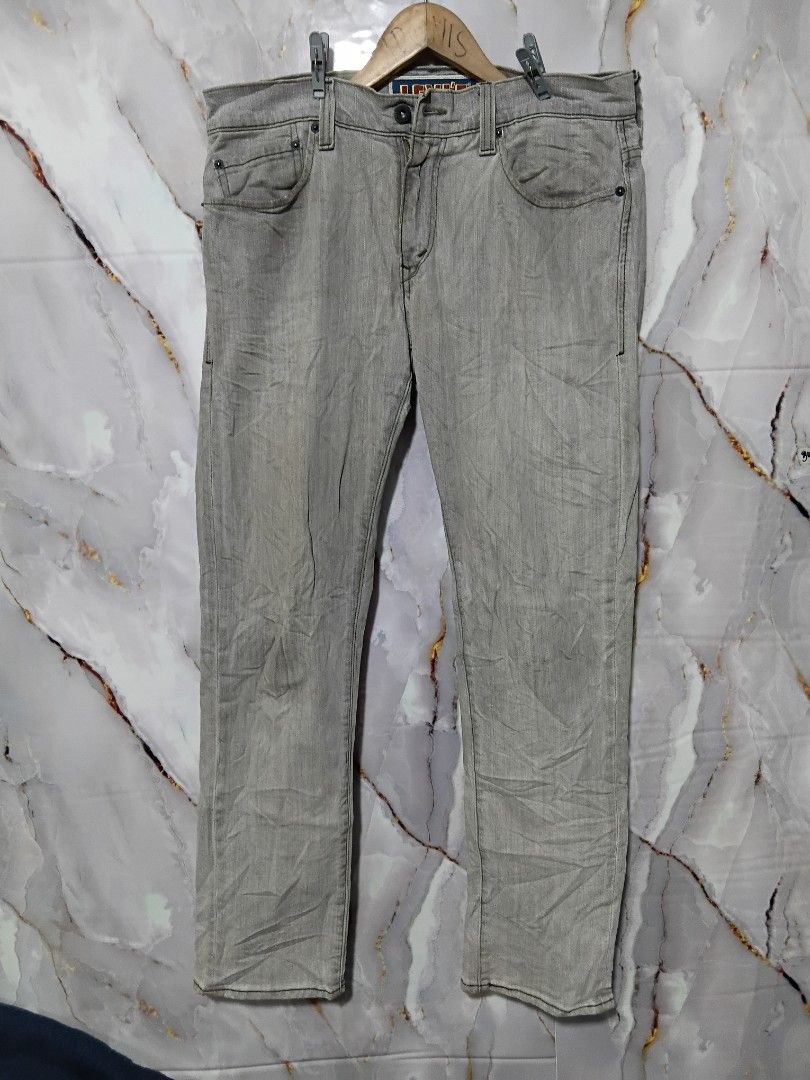 LEVIS 511 PANTS SIZE W33 L40 (Category: Jeans) located in General Mariano Alvarez. Submitted by adonid (Listing ID 1463432135, Image 1). Description: LEVIS 511 PANTS SIZE W33 L40 SIGN OF USAGE LOC. GMA CAVITE PHP 800.