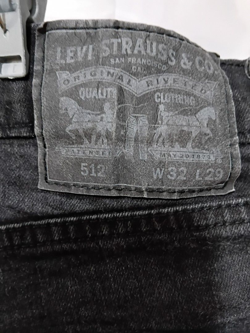 LEVIS 512 SIZE W30 L35 (Category: Jeans) located in General Mariano Alvarez. Submitted by adonid (Listing ID 1463352457, Image 3). Description: LEVIS 512 SIZE W30 L35 SIGN OF USAGE LOC. GMA, CAVITE PHP 700.