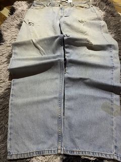 (Category: ) located in . Submitted by remythrift (Listing ID 1463495552, Image 1). Description: .