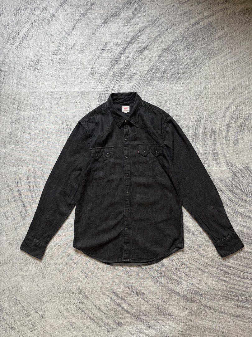 Levis Polo (Category: Tshirts & Polo Shirts ) located in Manila. Submitted by lesterrrrrr (Listing ID 1463455981, Image 1). Description: .