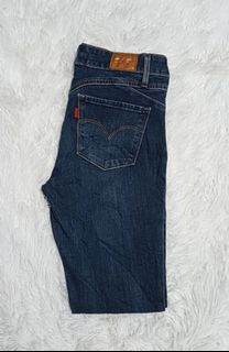 (Category: ) located in . Submitted by lovethriftshop18 (Listing ID 1463353620, Image 1). Description: .