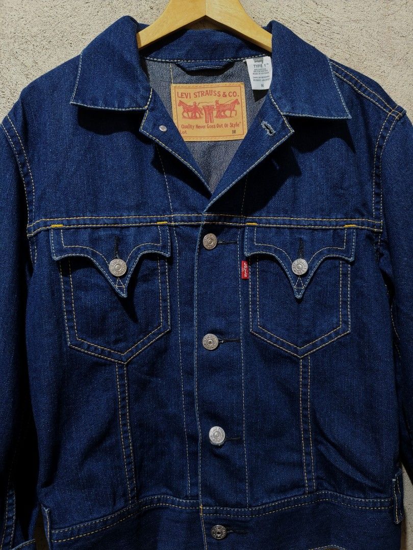 Levi's Type 1 "Iconic" trucker jacket (Category: Coats, Jackets and Outerwear) located in Cagayan de Oro. Submitted by thrift-japanuksurplus (Listing ID 1463375370, Image 2). Description: Levi's Type 1 "Iconic" trucker jacket W : 21 L : 27 Condition : 9.5/10 like new Color rate : 9.5/10 Authentic ✅✅ LIKE NEW! ITEM FROM ABROAD ONLY WORE FEW TIMES..
