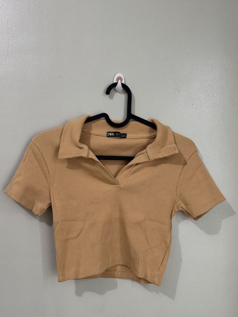 Light Brown Cropped Polo (Category: Blouses) located in Manila. Submitted by icedcaramelmacchiiato (Listing ID 1463402241, Image 1). Description: Light Brown Cropped Polo size s.