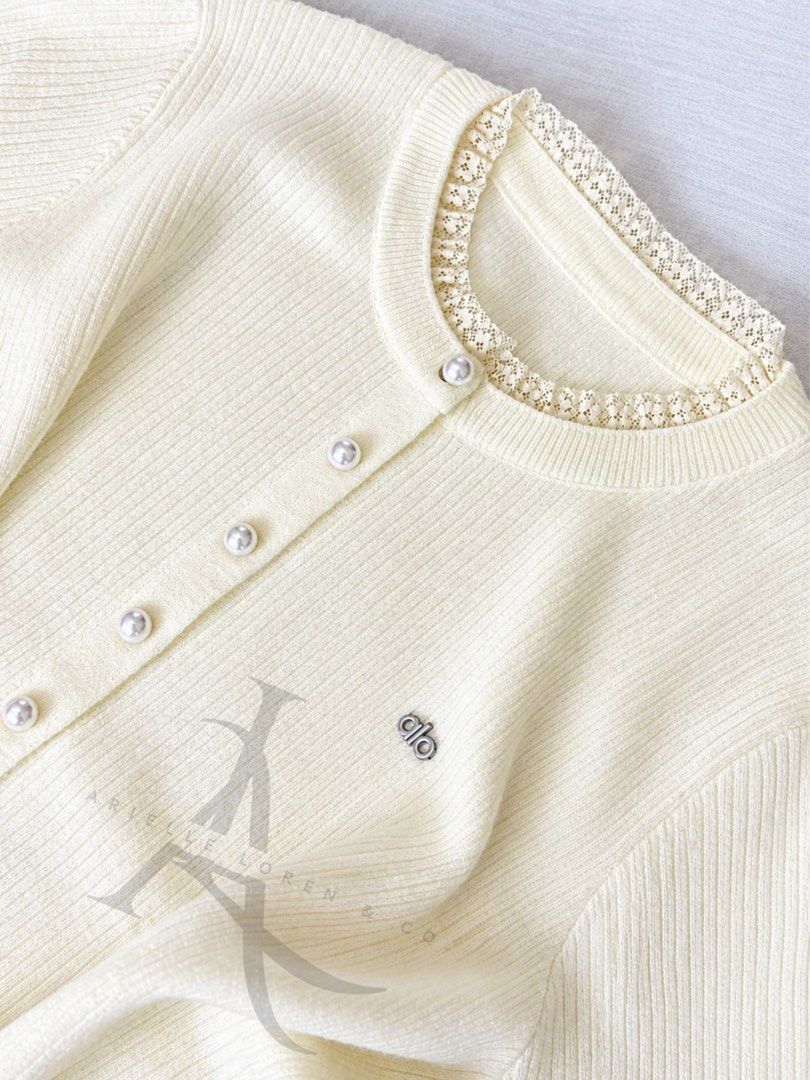 LIGHT CREAM - ROUND NECK KNITTED CARDIGAN (Category: Coats, Jackets and Outerwear) located in Manila. Submitted by ariellelorenco (Listing ID 1463349188, Image 3). Description: 👉🏻Knitted cardigan 👉🏻Stretchable fabric 👉🏻Smooth and soft fabric (non itchy) 👉🏻Can fit up to XL (or more than) 👉🏻Pearl-like buttons (all working buttons) 👉🏻Round neckline with lace details 👉🏻22 in length 👉🏻Bust size up to 40 in max 👉🏻With stitched in meta