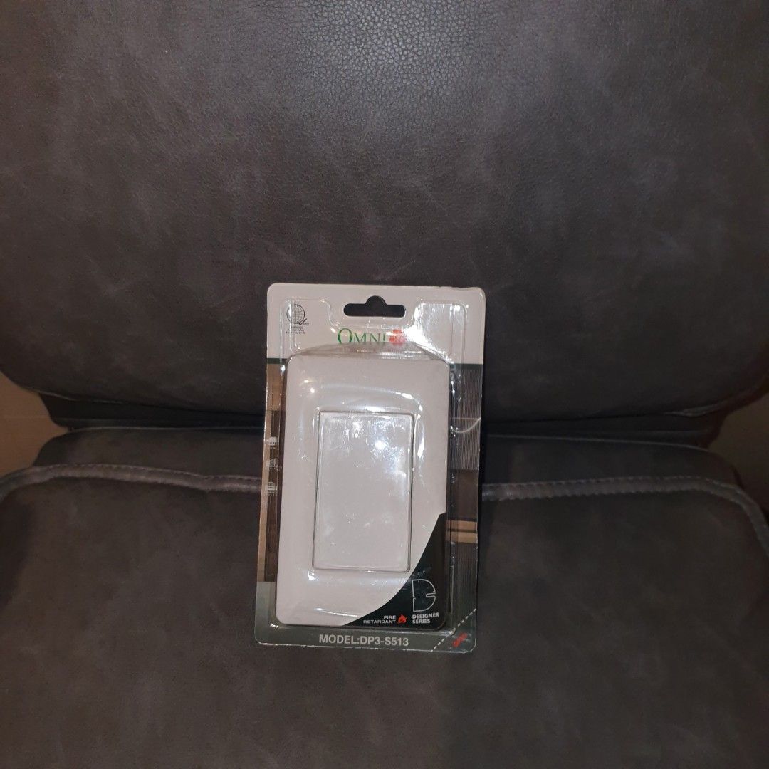 Light switch 1 switch omni (Category: Craft Supplies & Tools) located in Pasig City. Submitted by fast-ship (Listing ID 1463328761, Image 3). Description: .