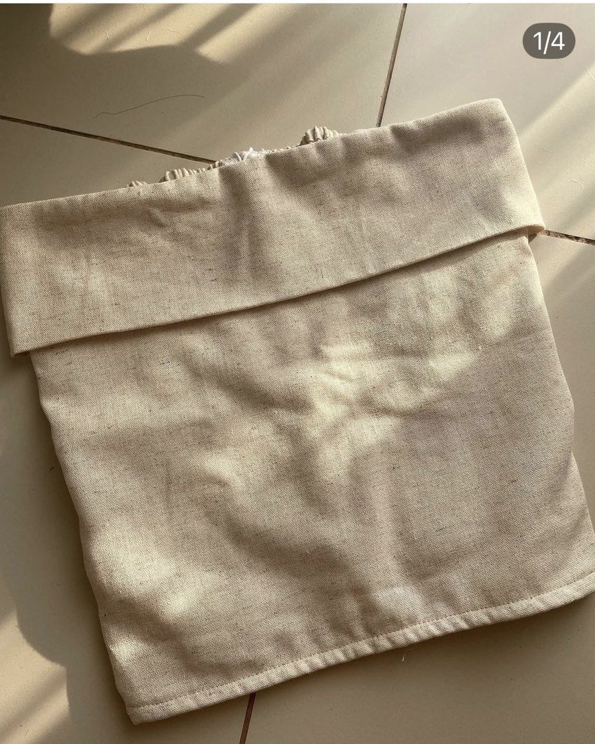 linen by gianna linen cream tube (Category: Blouses) located in Makati City. Submitted by spicytunaaa (Listing ID 1463382921, Image 1). Description: - one of my favorite tops!! - cream - linen - rfs: doesnt fit me anymore - actual ww posted.