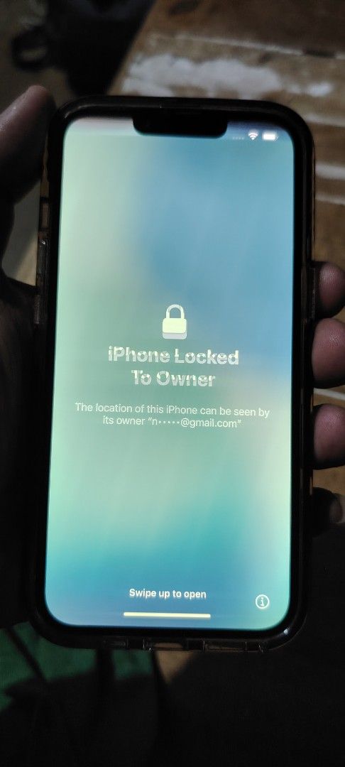 Lock to owner 13 pro 256gb (Category: iPhone 13 Series) located in Malabon City. Submitted by 1988lovero (Listing ID 1463352325, Image 1). Description: Honest issue nito lock to owner sya dating 128gb change board ng 256gb nung nag update ganyan na nangyare nakalimutan ung icloud... Dating nag greenscreen pinaayos jumper ginawa ok naman gawa back to normal ngaun medyo nag loloko ulit sya baka naalog ung jumper Super kinis nito kahit check. Mo per