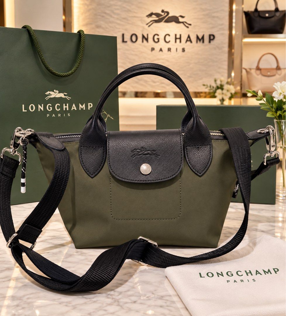Long champ bag- brand new (Category: Cross-body Bags) located in Makati City. Submitted by lambogirl (Listing ID 1463398640, Image 2). Description: ✔️all brand new and comes complete ✔️Free shipping within NCR only or pick up (Makati).