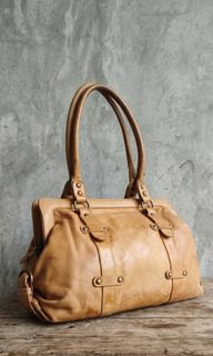 (Kategori: ) berada di . Dikirim oleh retroroem (ID iklan 1463363061, Gambar 1). Deskripsi: .