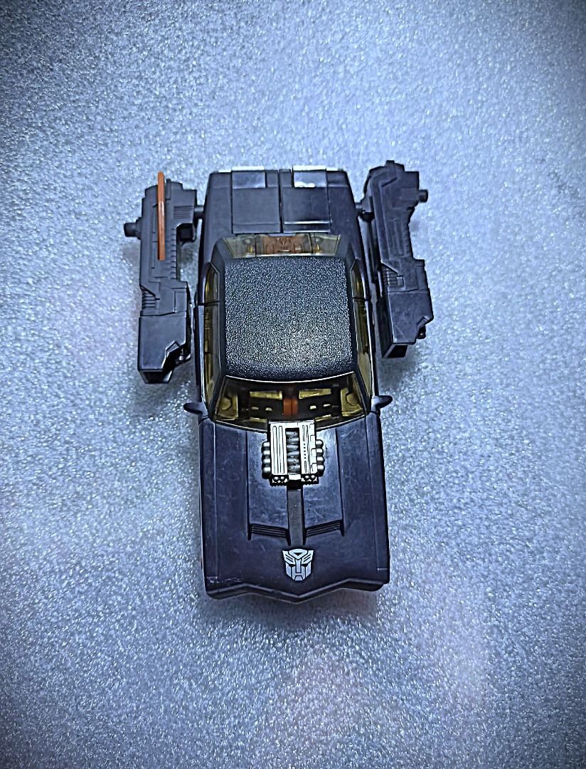 Loose BIG DADDY Deluxe Class Hasbro Autobot Transformers (Category: Action & Battle Toys) located in Pasay City. Submitted by Chariselyn (Listing ID 1463500241, Image 2). Description: Loose BIG DADDY (650+sf) Deluxe Class Hasbro Autobot Transformers Series: Transfomers Cybertron, 2006 Scale: 6 inches Stock: 1 Condition: 10/10 Issues: 0 Accessories: with weapon, no key, no missiles, no manual Mode of Payment: GCash or through your rider Shipping o