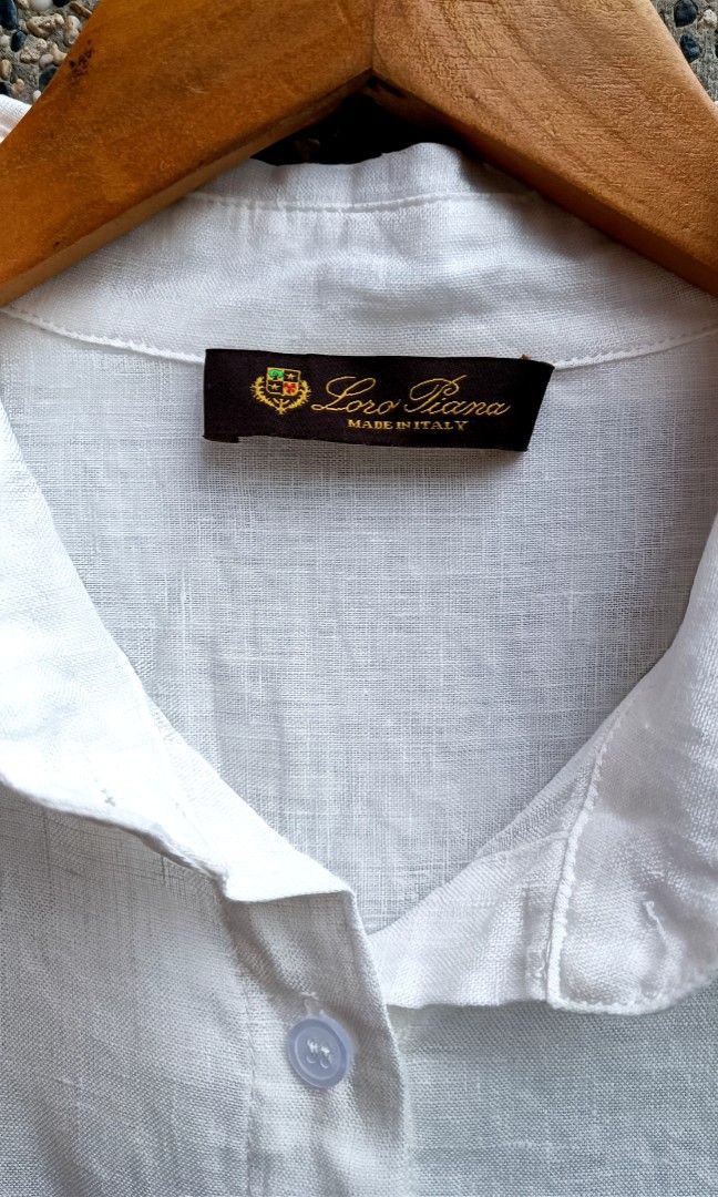 Loro Piana (Category: Activewear) located in Davao. Submitted by st333tcartel (Listing ID 1463353514, Image 2). Description: Small Length 26.5 Width 21.5 Issue:Slight scratch check last pic..