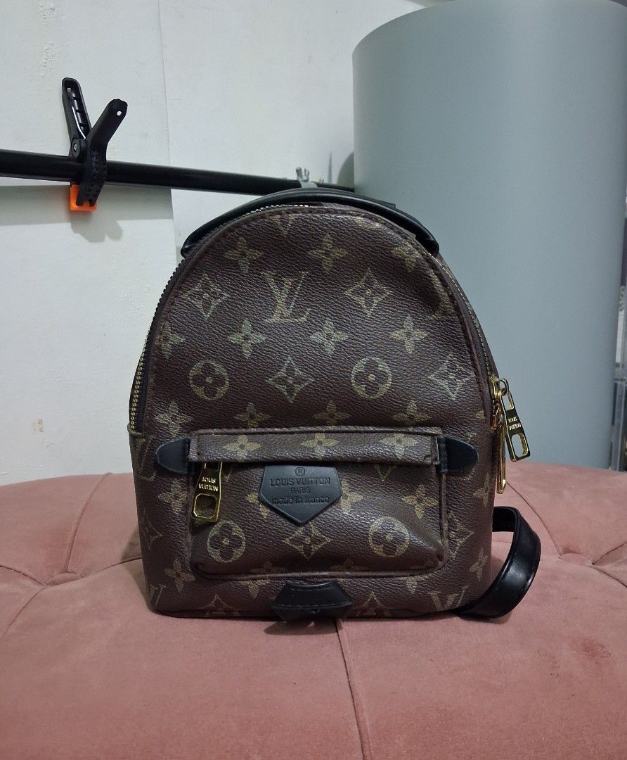 Louis Vuitton Monogram Palm Springs Mini Backpack (Category: Luxury Bags & Wallets) located in Manila. Submitted by newowl.09dd37 (Listing ID 1463487012, Image 1). Description: - Authentic Louis Vuitton Palm Springs Mini backpack - Classic Monogram canvas - Made in France - Front zipper pocket - Adjustable straps - Ideal for everyday use or travel.