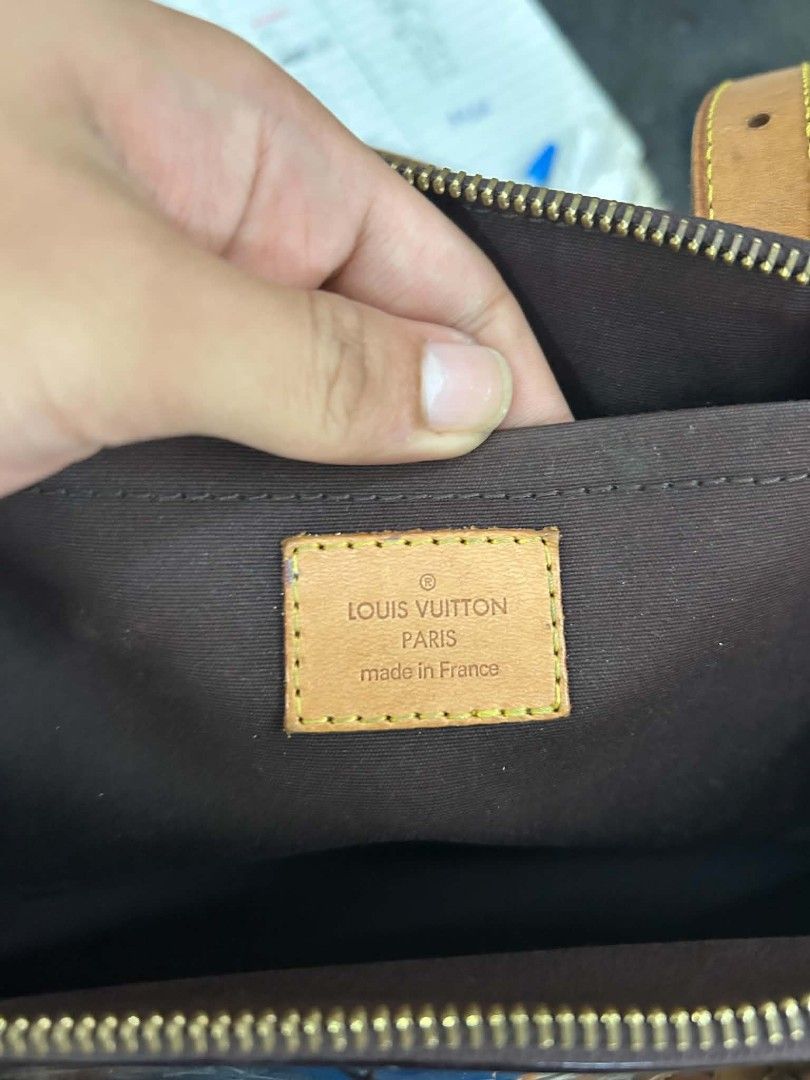 Louis Vuitton Monogram Vernis Alma PM Bag (Category: Luxury Bags & Wallets) located in Manila. Submitted by silentbear-c433 (Listing ID 1463475426, Image 3). Description: - Authentic Louis Vuitton Alma Bag - Color: Deep Purple Patent Leather - Features embossed Monogram pattern - Tan leather handles and trim - Secure zipper closure - Interior pocket - Made in France - Ideal for everyday use.