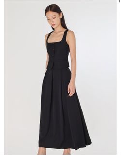 (Category: ) located in . Submitted by Clearance.clothes (Listing ID 1463442024, Image 1). Description: .