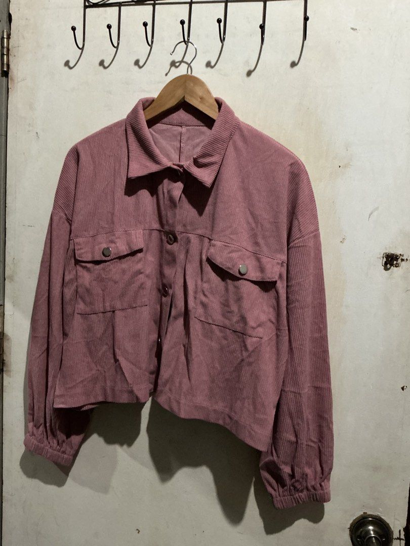 LOVITO PINK CORDUROY BUTTON DOWN JACKET (Category: Coats, Jackets and Outerwear) located in Dagupan City. Submitted by trendies_collection (Listing ID 1463520653, Image 2). Description: Brand new with pouch Large on tag, Keri sa xl Wala siya hang tag No issue.