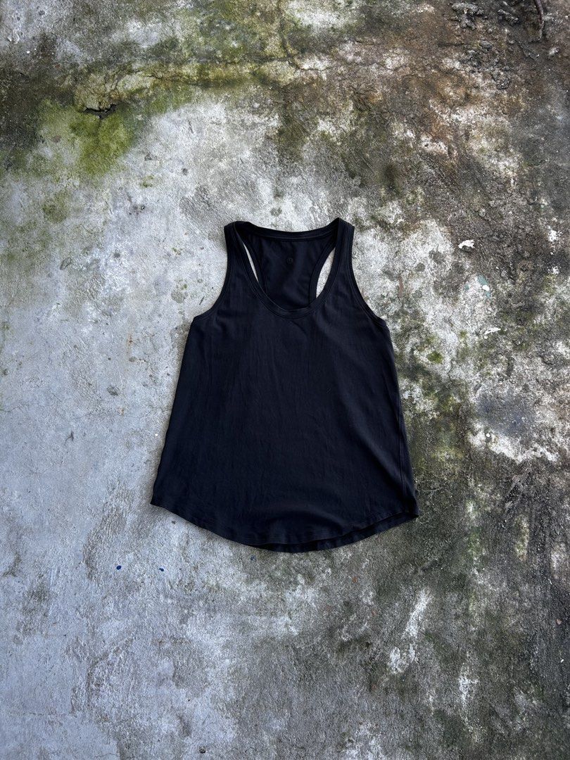 Lululemon Love Tank Top (Category: Sleeveless) located in Balanga. Submitted by nothingtohold.co (Listing ID 1463451671, Image 1). Description: Lululemon Love Tank Top S-m fit | 16 width | 24.5 length | 9.8 condition No issue Gcash | jnt | bataan Vouch~vc.