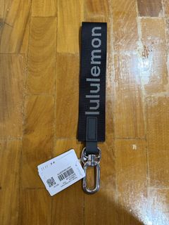 (Category: ) located in . Submitted by preloved_new_forsale (Listing ID 1463351058, Image 1). Description: .