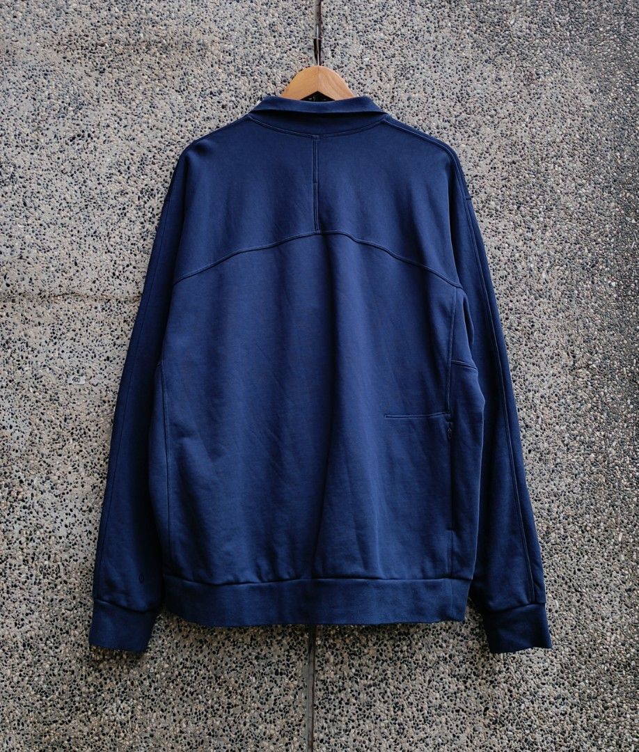 Lululemon Quarterzip (Category: Coats, Jackets and Outerwear) located in Davao. Submitted by st333tcartel (Listing ID 1463384446, Image 2). Description: Large Length 28.5 Width 25.5.